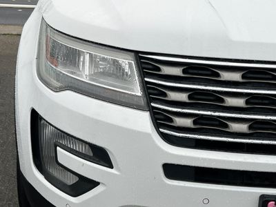 2017 Ford Explorer - Photo 8