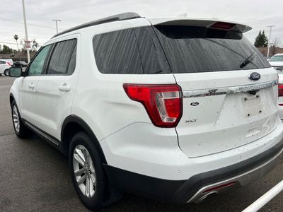 2017 Ford Explorer - Photo 4