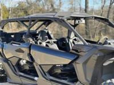 2026 Can-Am Maverick X3 Max X RS Turbo RR Triple Black_4.5 in — photo 9 view