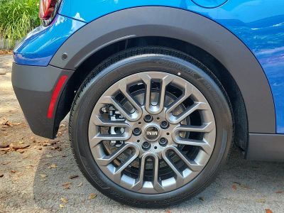 2026 MINI Convertible — photo 11 view