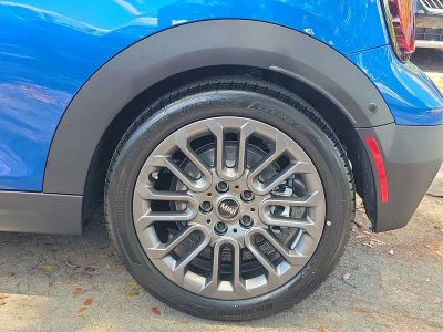 2026 MINI Convertible — photo 7 view
