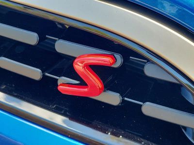 2026 MINI Convertible — photo 9 view