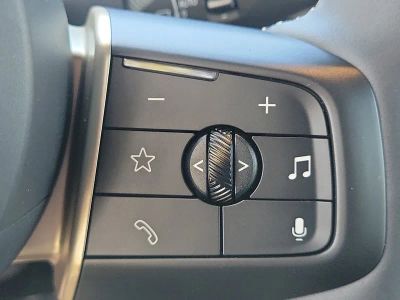 2026 MINI Convertible — photo 23 view