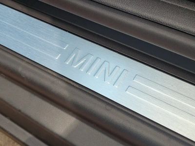 2026 MINI Convertible — photo 19 view