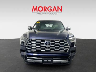 2024 Toyota Sequoia — photo 8 view