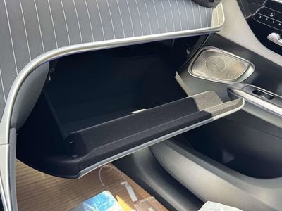 2026 Mercedes-Benz GLC — photo 29 view