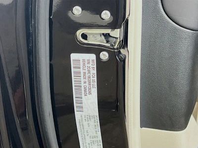 2024 Chrysler Pacifica — photo 23 view
