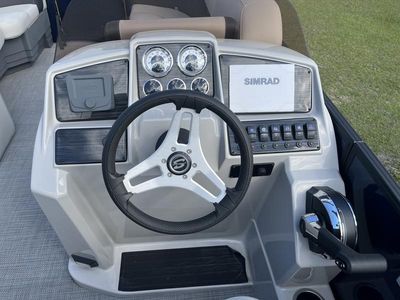 2025 Sylvan 822 LZ - Photo 8