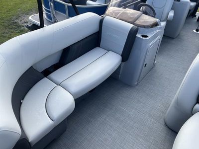 2025 Sylvan 822 LZ - Photo 12