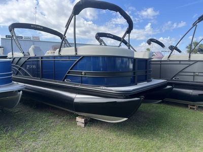 2025 Sylvan 822 LZ - Photo 1