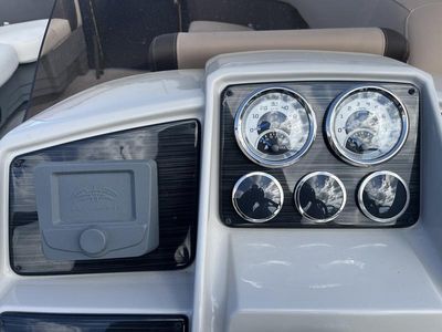 2025 Sylvan 822 LZ - Photo 9