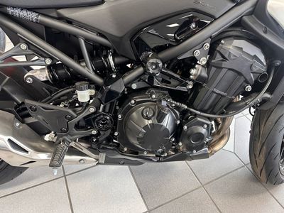 2025 Kawasaki Z900 ABS - Photo 9