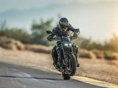 2025 Kawasaki Z900 ABS - Photo 18