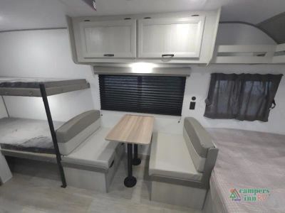 2027 Coachmen RV Catalina Summit Series 7 — photo 34 view