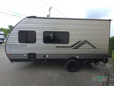 2027 Coachmen RV Catalina Summit Series 7 — detail view