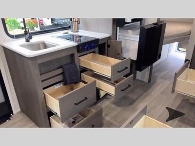 2026 Grand Design Transcend One - Photo 13