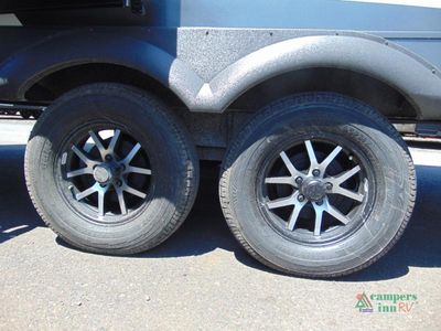 2026 Forest River RV Rockwood Ultra Lite — photo 34 view