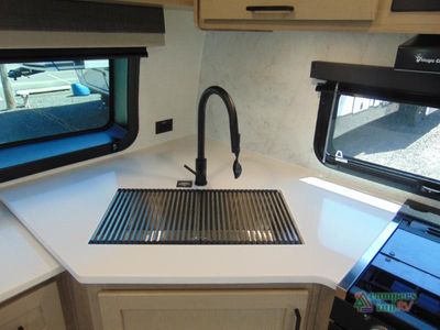 2026 Forest River RV Rockwood Ultra Lite — photo 15 view