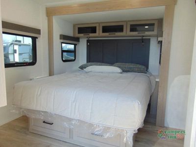 2026 Forest River RV Rockwood Ultra Lite — photo 27 view