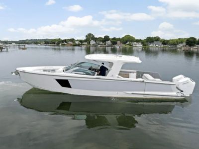 2023 Aviara AV40 Outboard - Photo 47