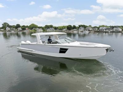 2023 Aviara AV40 Outboard - Photo 1