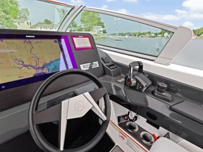 2023 Aviara AV40 Outboard - Photo 27