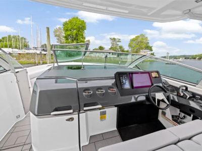 2023 Aviara AV40 Outboard - Photo 24
