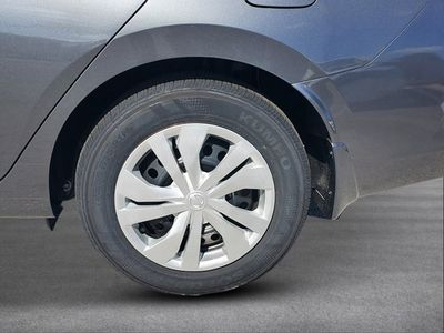 2025 Nissan Versa - Photo 12