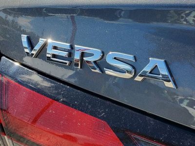 2025 Nissan Versa - Photo 11