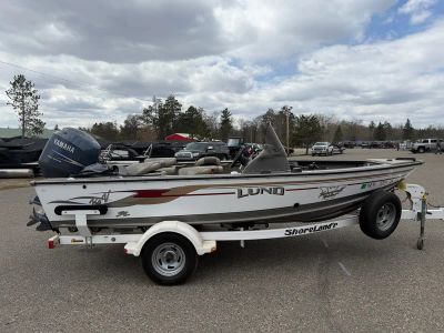 2004 Lund 1775 PRO V SE SC — detail view