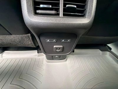 2020 Chevrolet Equinox - Photo 18