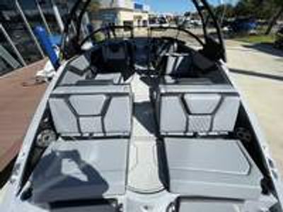 2026 Yamaha 255 XD - Photo 14