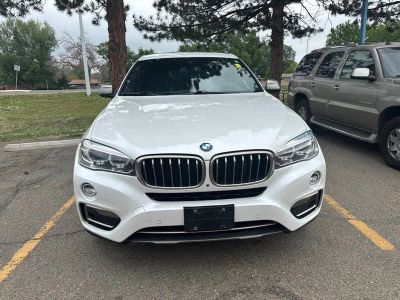 2019 BMW X6 — interior view