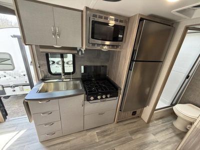 2022 Winnebago Industries Towables Micro Minnie FLX - Photo 23