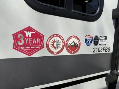 2022 Winnebago Industries Towables Micro Minnie FLX - Photo 11