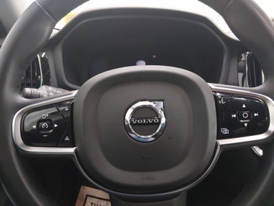 2025 Volvo V60 Cross Country - Photo 12