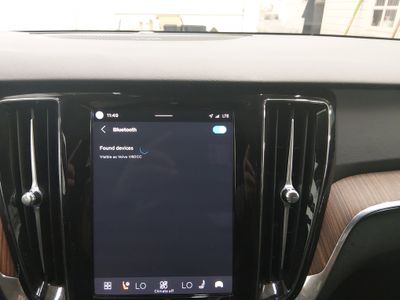 2025 Volvo V60 Cross Country - Photo 20