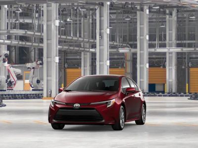 2026 Toyota Corolla Hybrid - Photo 3