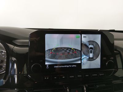 2025 Nissan Pathfinder - Photo 16