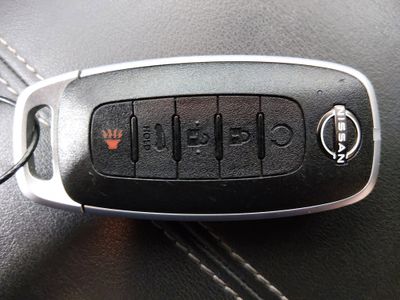 2025 Nissan Pathfinder - Photo 15