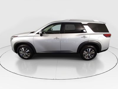 2025 Nissan Pathfinder - Photo 4