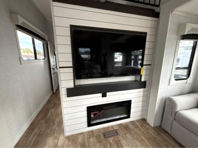 2025 CrossRoads Redwood Regency - Photo 10