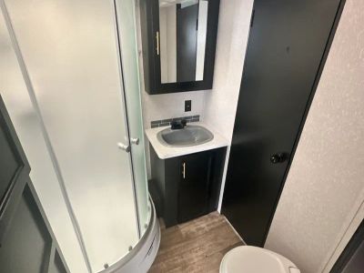 2022 Forest River Cherokee Grey W — photo 10 view