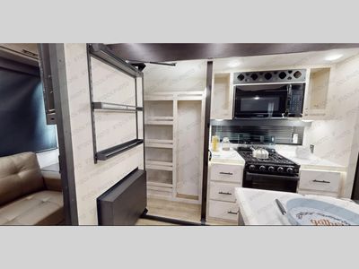 2025 Forest River Cherokee Arctic Wolf Suite - Photo 4