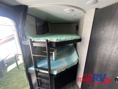 2023 Jayco Jay Feather - Photo 37