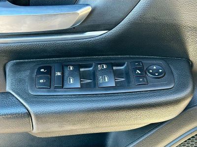 2023 Ram 1500 — photo 17 view