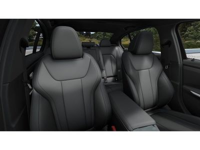2026 BMW 3 Series - Photo 11