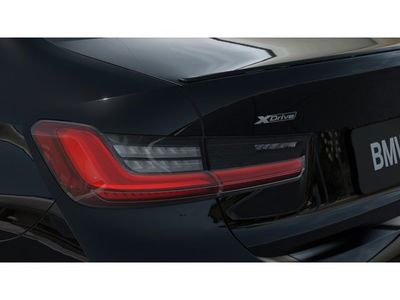2026 BMW 3 Series - Photo 8
