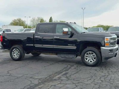 2019 Chevrolet Silverado 3500 HD — side profile view