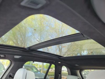 2026 BMW X5 — photo 17 view
